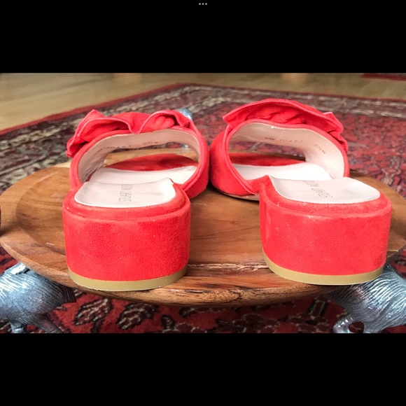 🎉H-P🎉STUART WEITZMAN Valentine’s Day ❤️ Red Suede Shoes Slides Sandals Sz 7.5M - Picture 4 of 9